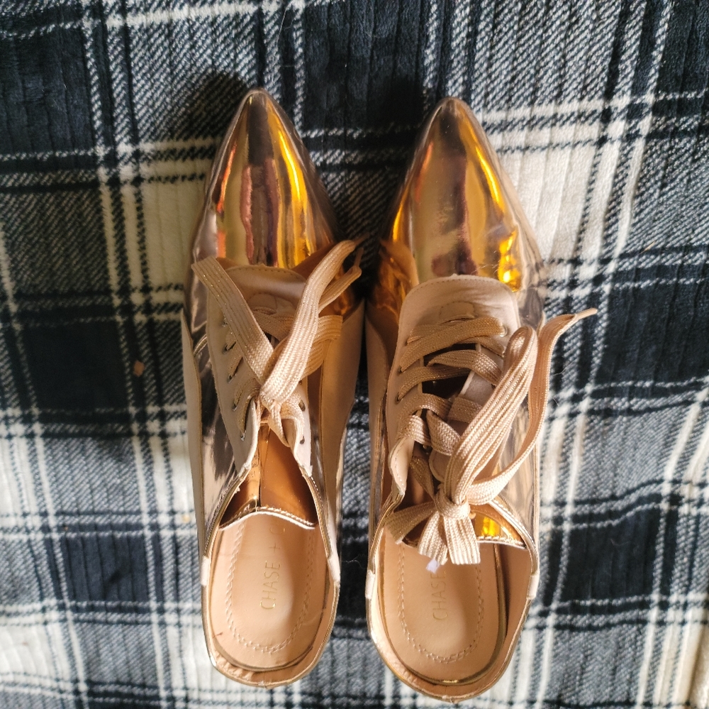 Brand new Chase+Chloe gold ankle boots.